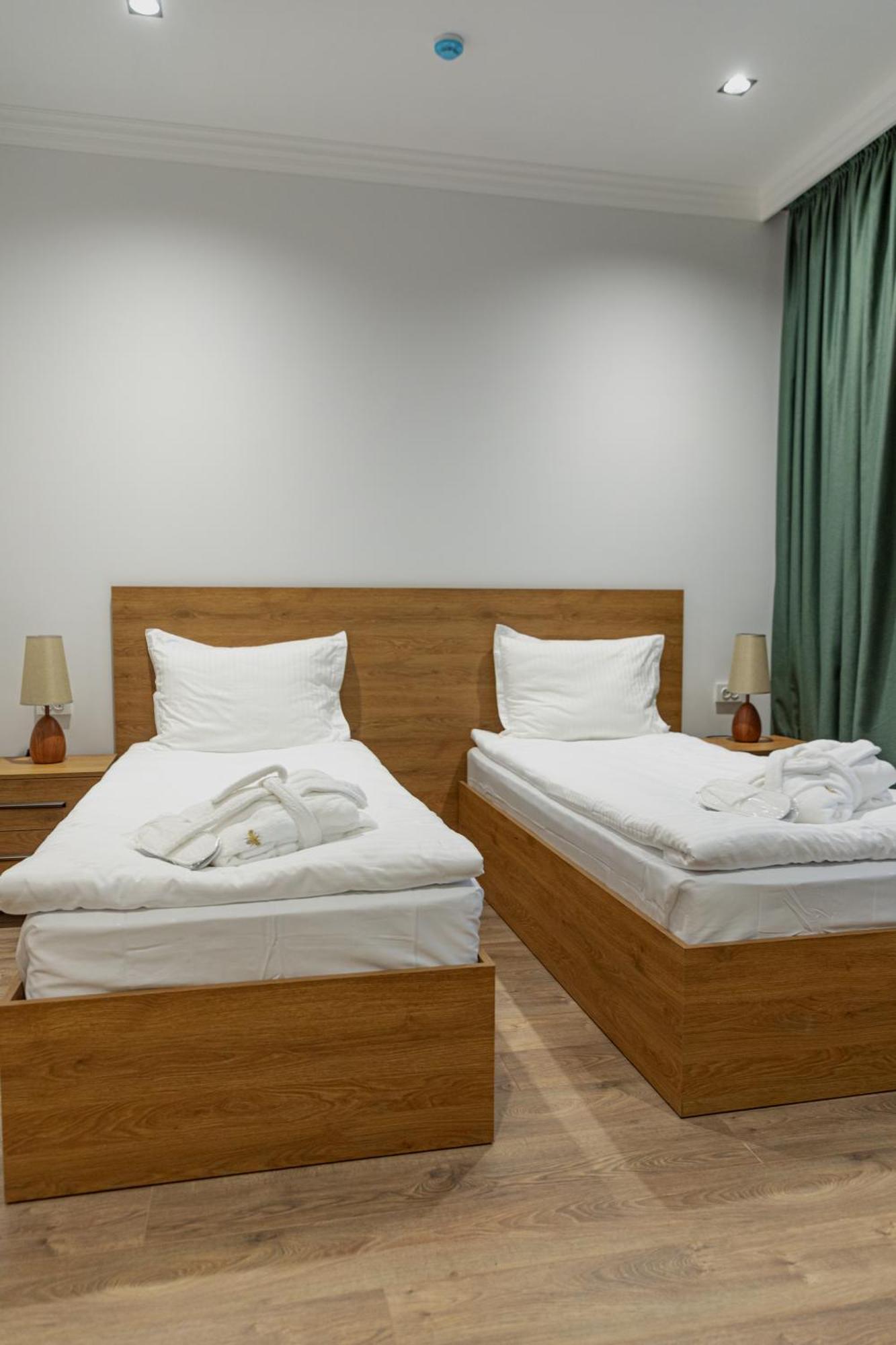 Green Hills Resort Uzbekistan Chimbaylyk Exterior photo